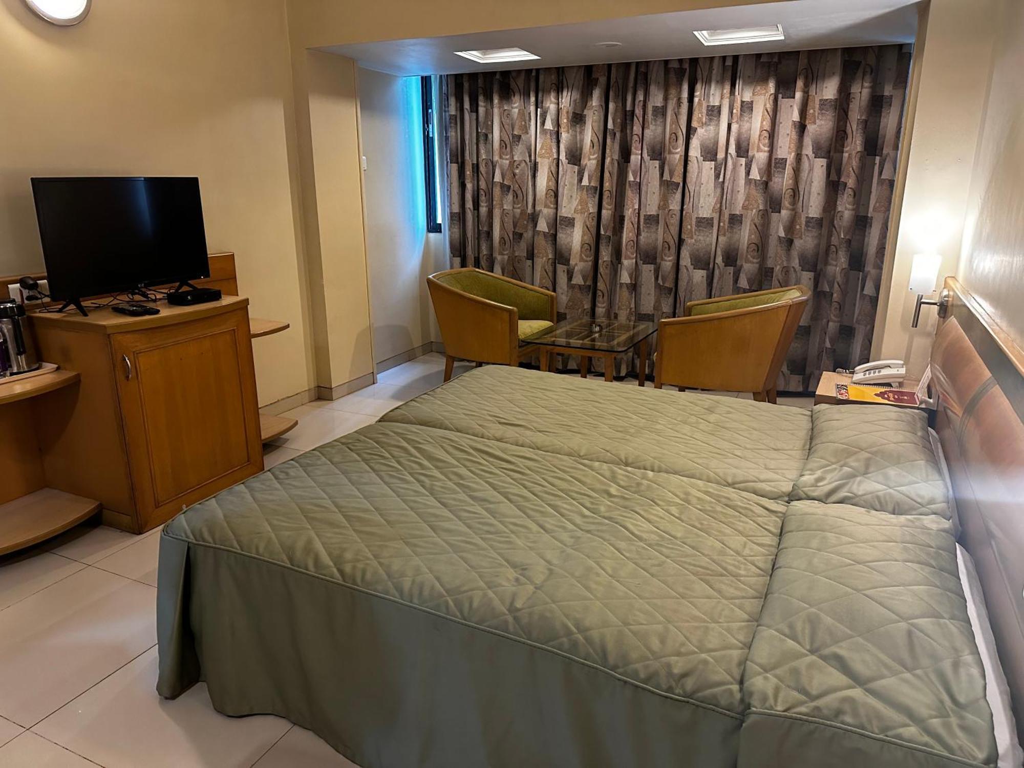 Hotel Ashirwad Πούνε Εξωτερικό φωτογραφία