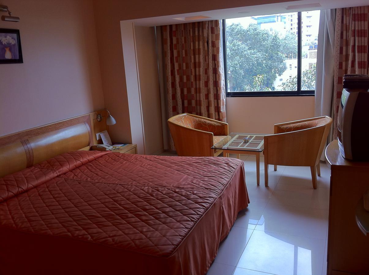 Hotel Ashirwad Πούνε Εξωτερικό φωτογραφία